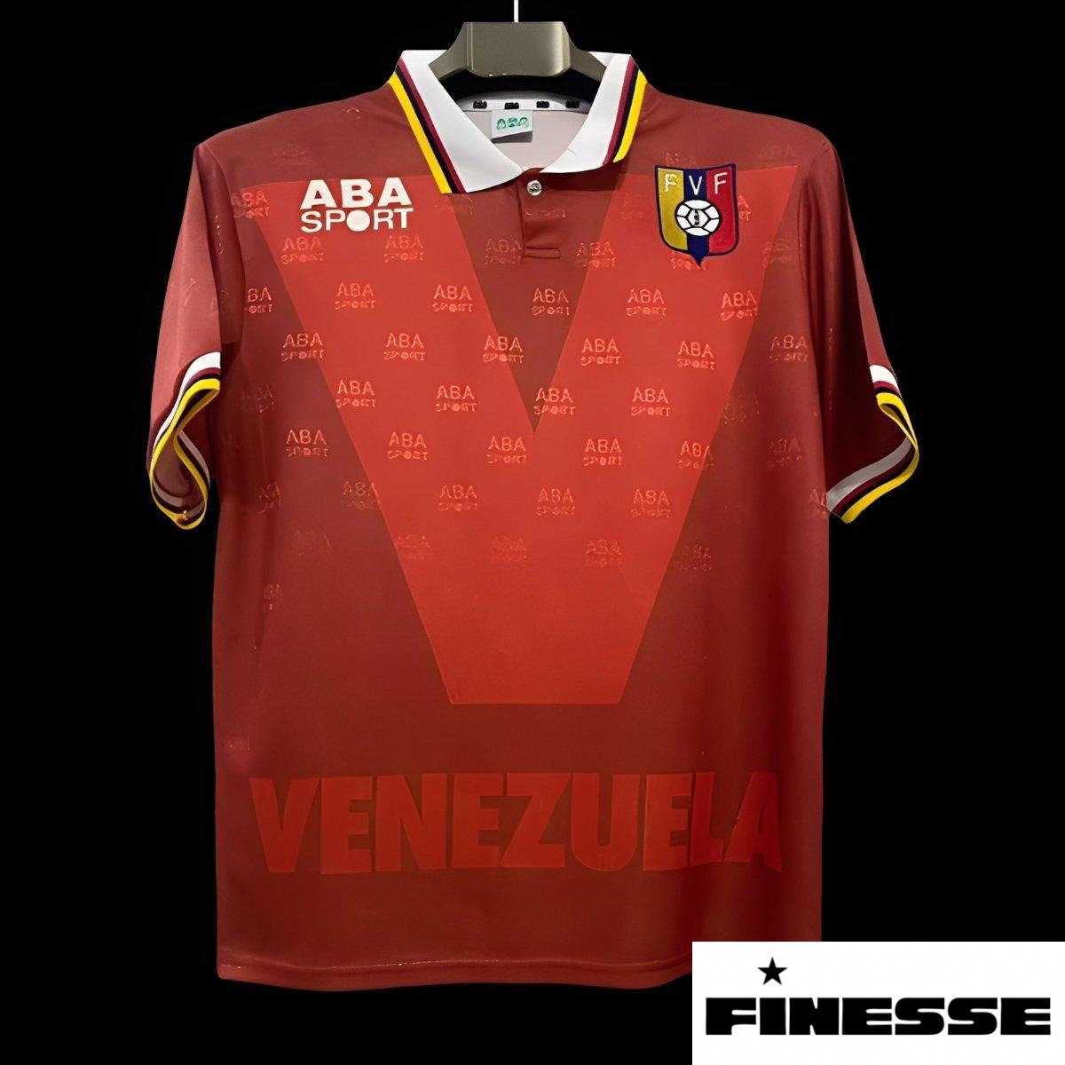5de4516ee955f9449efaf695.jpg